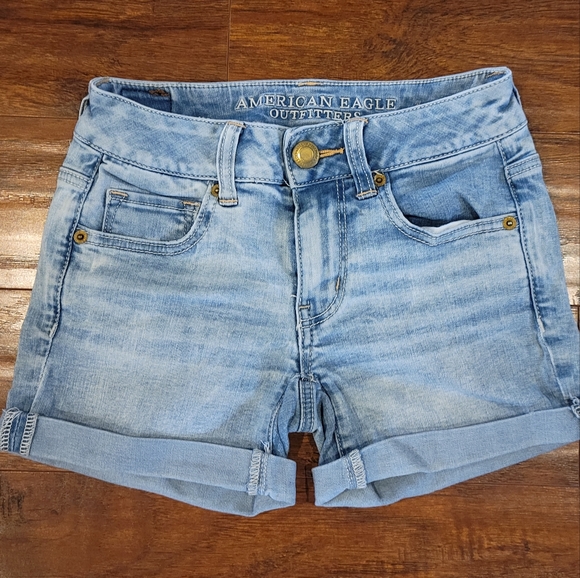 American Eagle Jean Shorts - Picture 1 of 3